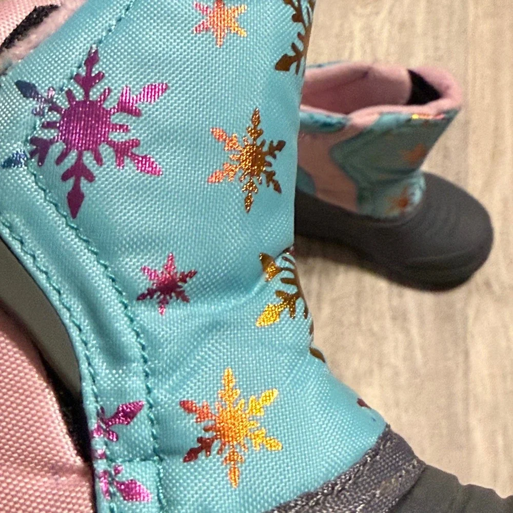 Northside Kids‎ Snowflake Snow Boots Pink Turquoise 3M Thinsulate Size 5 Toddler